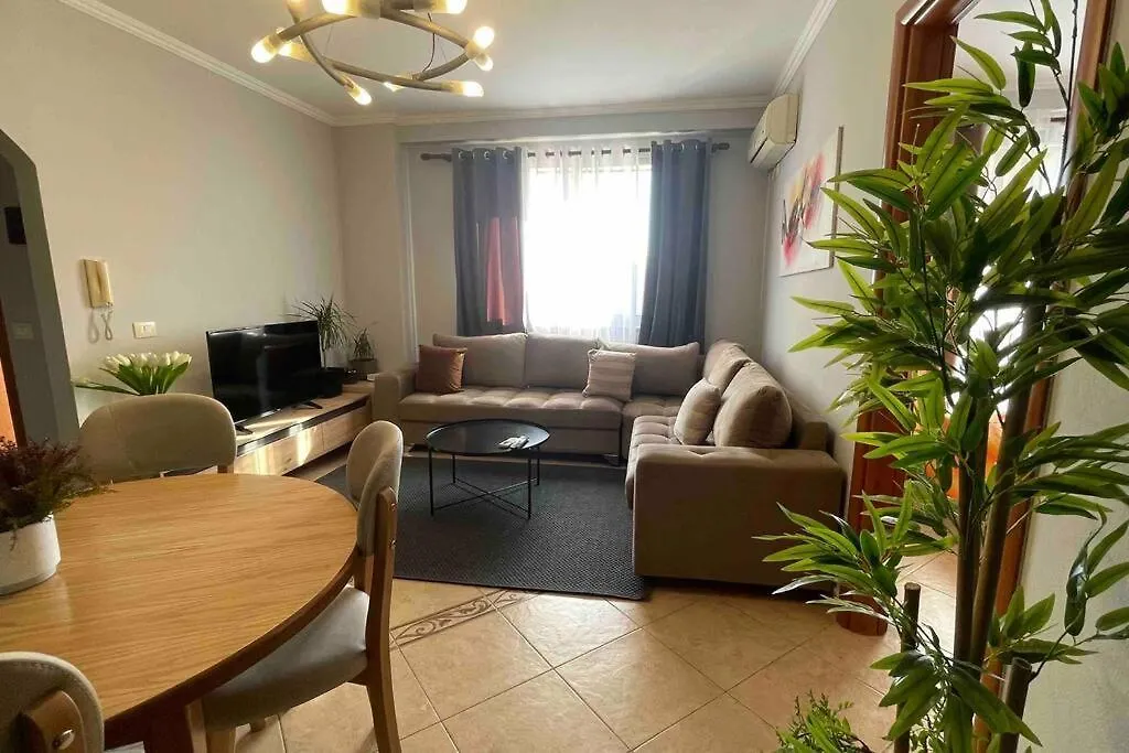 34 ° Bs Daire Tiran
